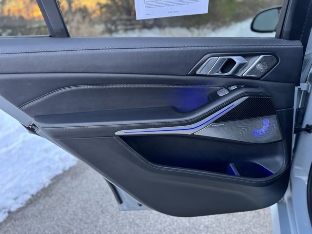 Used 2024 BMW X7 M60i w/ Executive Package image 12