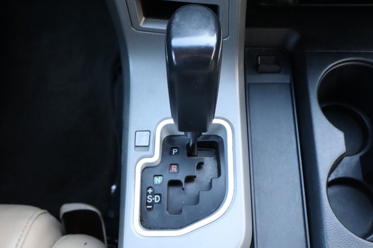 Used 2012 Toyota Sequoia SR5 image 38