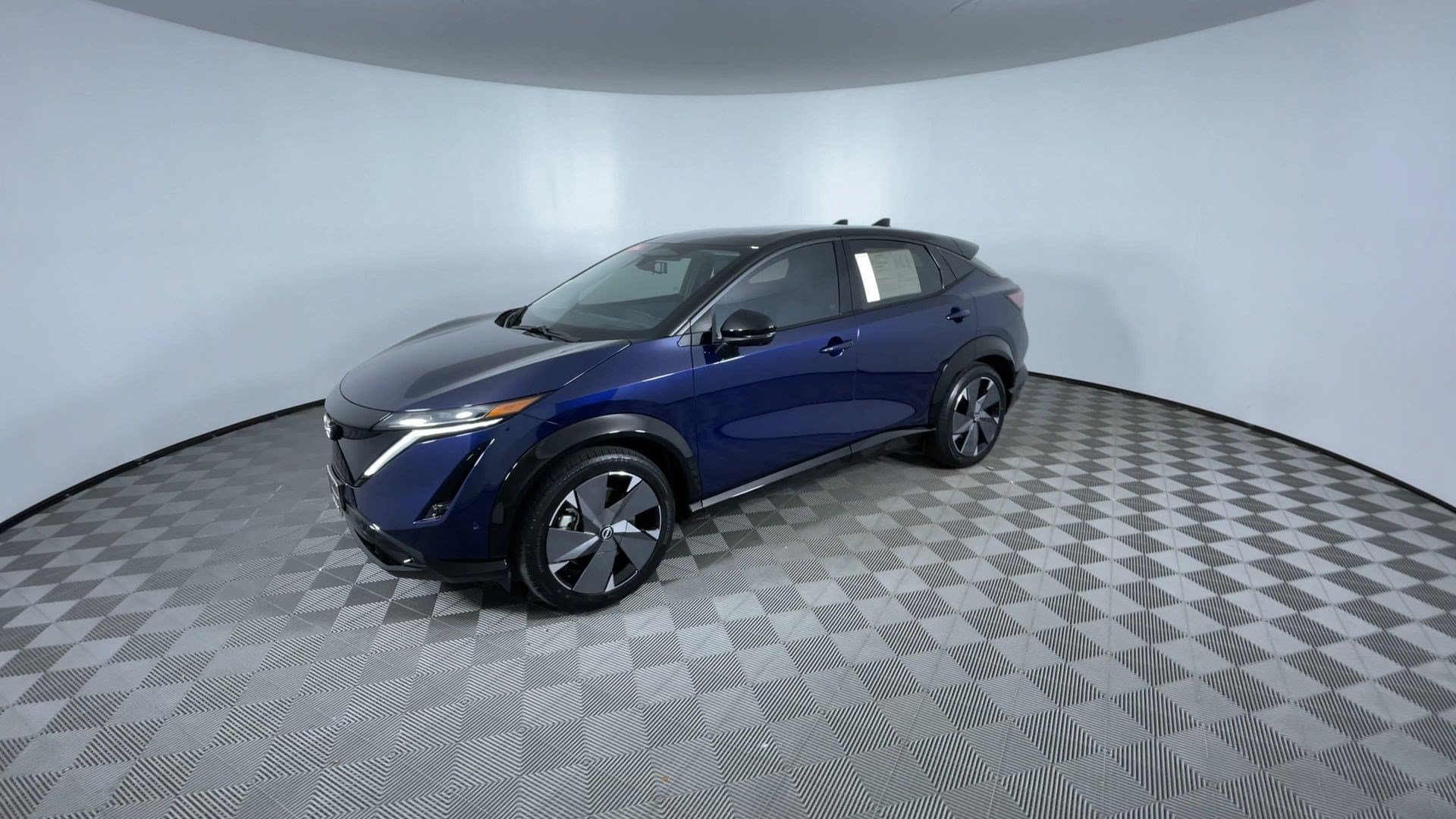 Certified 2024 Nissan Ariya AWD image 4