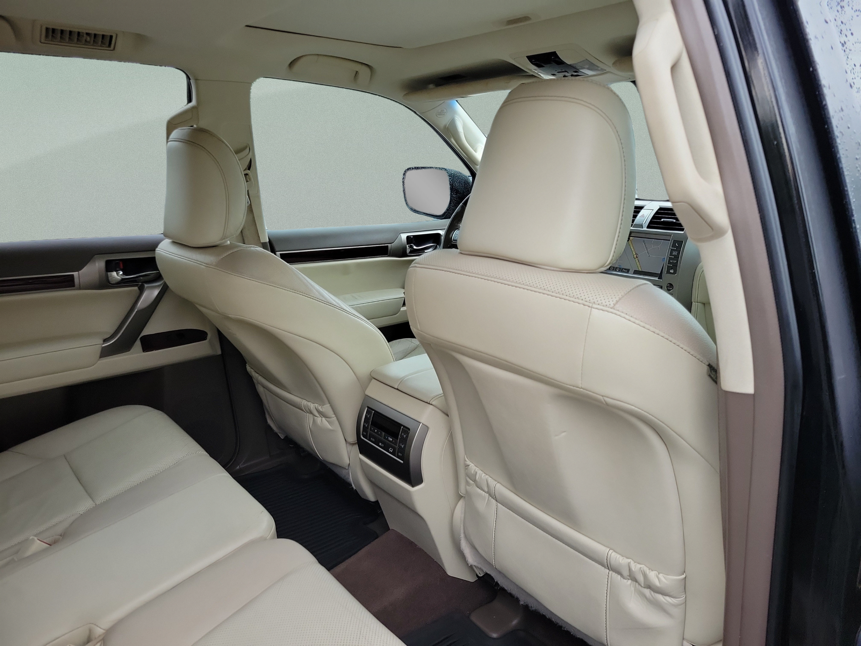 Used 2017 Lexus GX 460 Premium w/ Premium Package AWD/4WD image 23