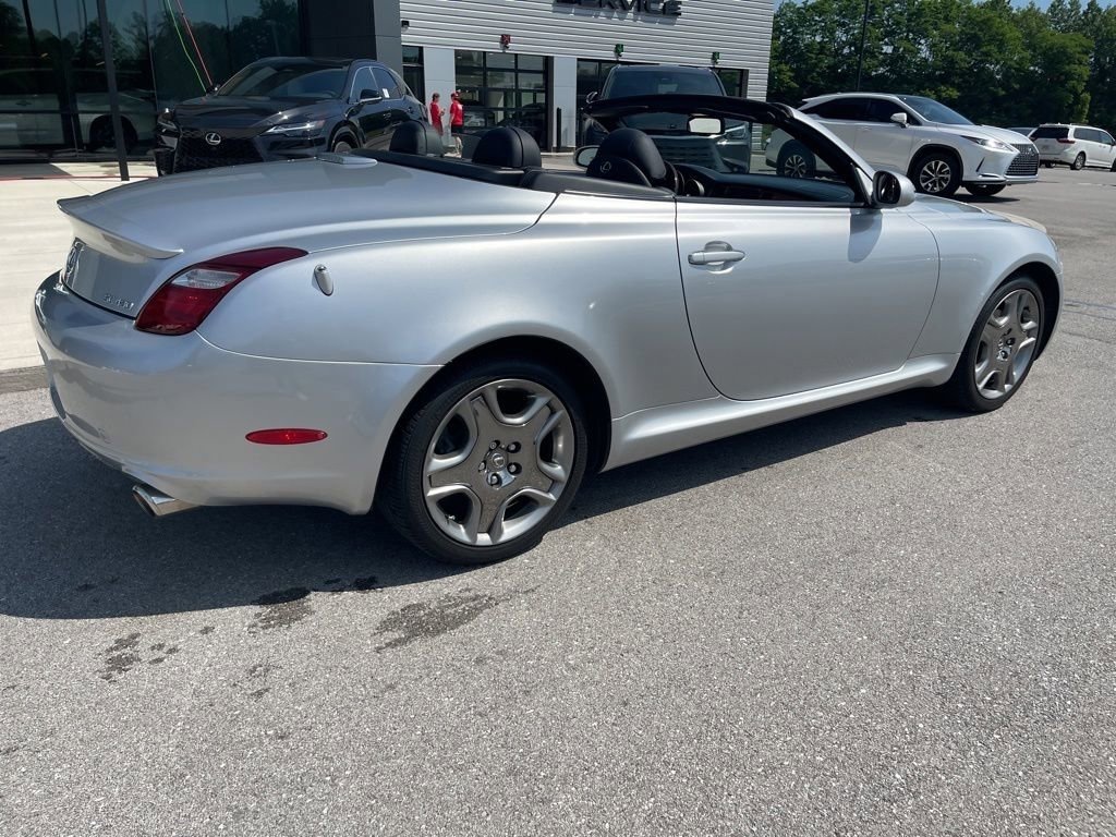 Used 2007 Lexus SC 430 Convertible RWD image 9