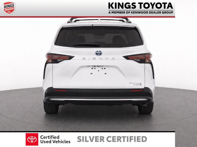 Used 2022 Toyota Sienna Platinum FWD image 9