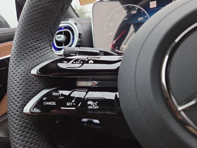 New 2027 Mercedes-Benz CLE 300 4MATIC Cabriolet image 18