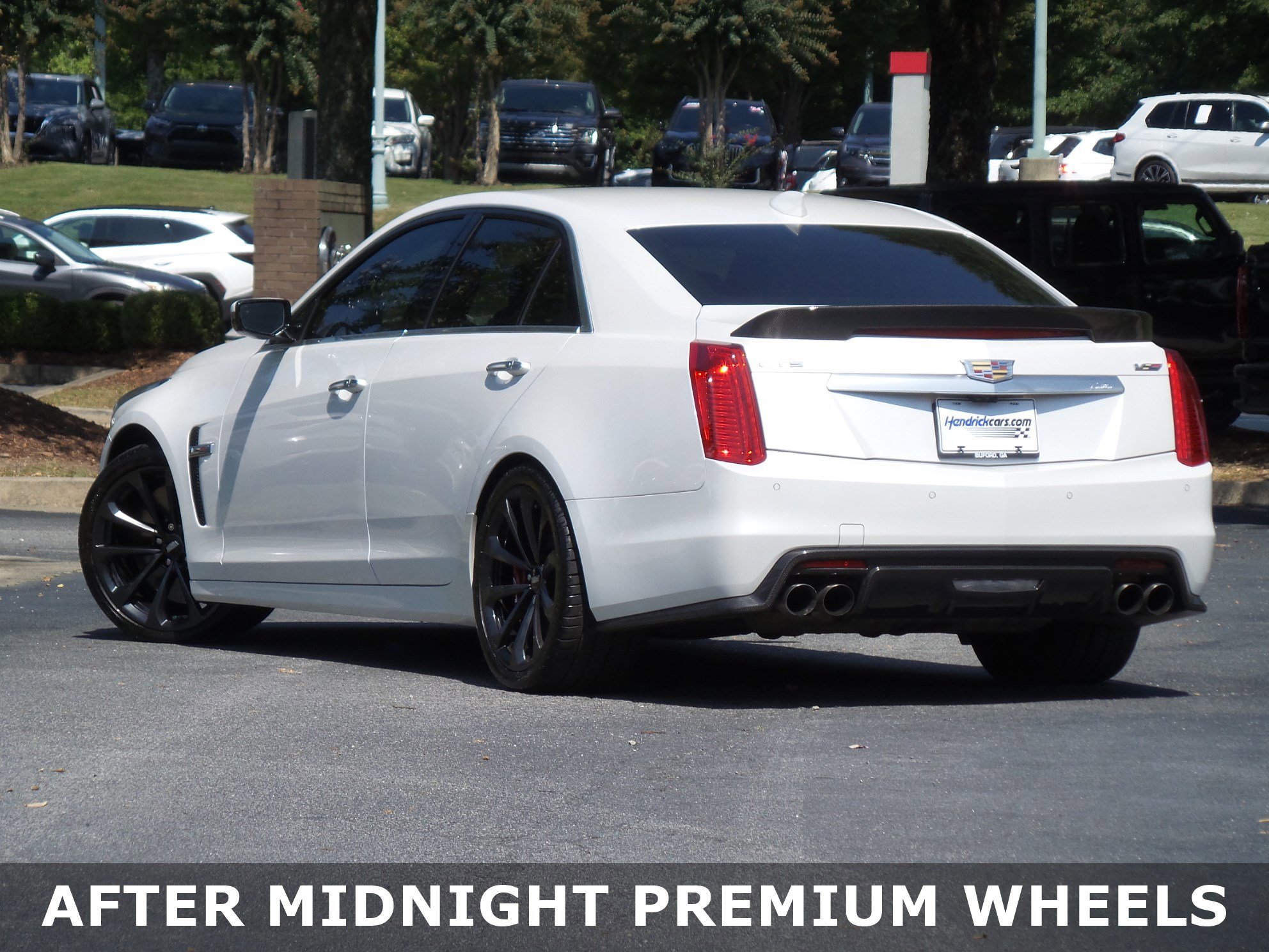 Used 2019 Cadillac CTS V w/ Carbon Fiber Package video 3