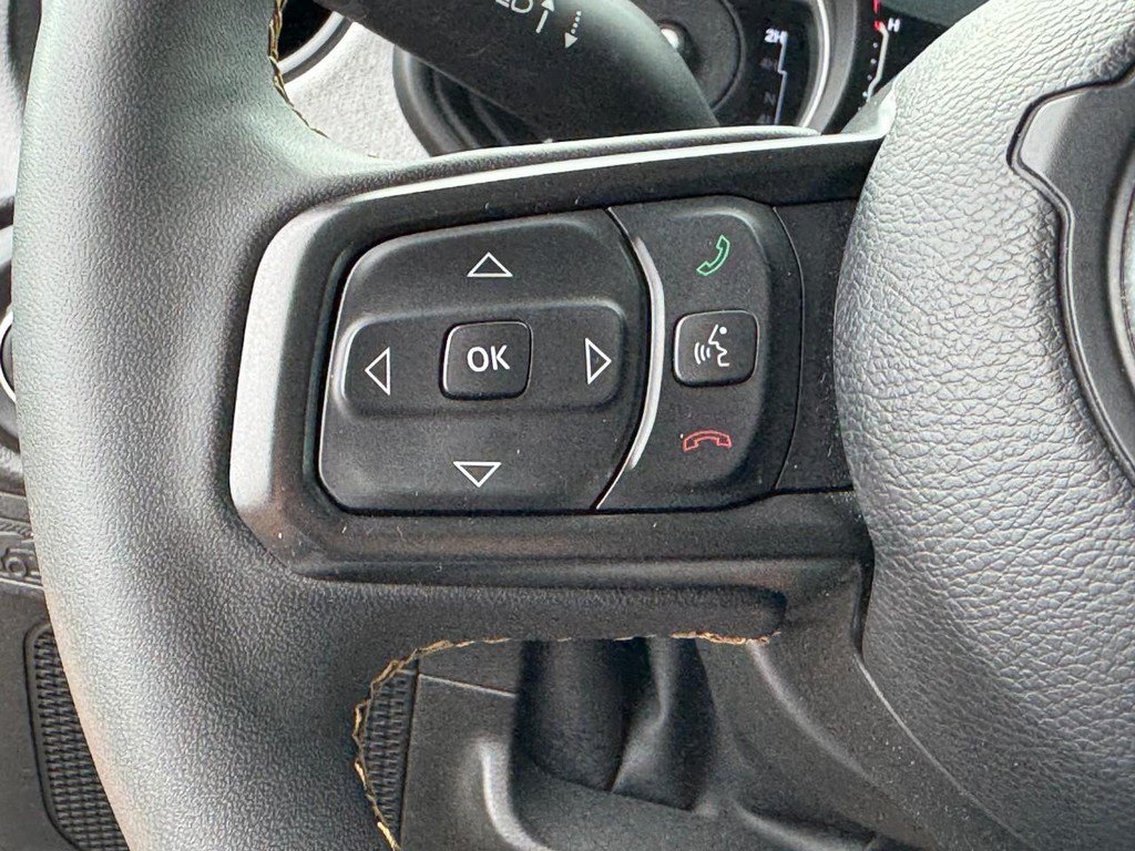 Used 2024 Jeep Wrangler Unlimited Sport AWD/4WD image 18
