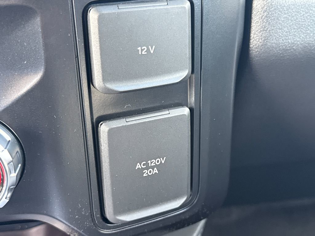 New 2026 Ford F250 Platinum w/ Tremor Off-Road Package AWD/4WD image 37