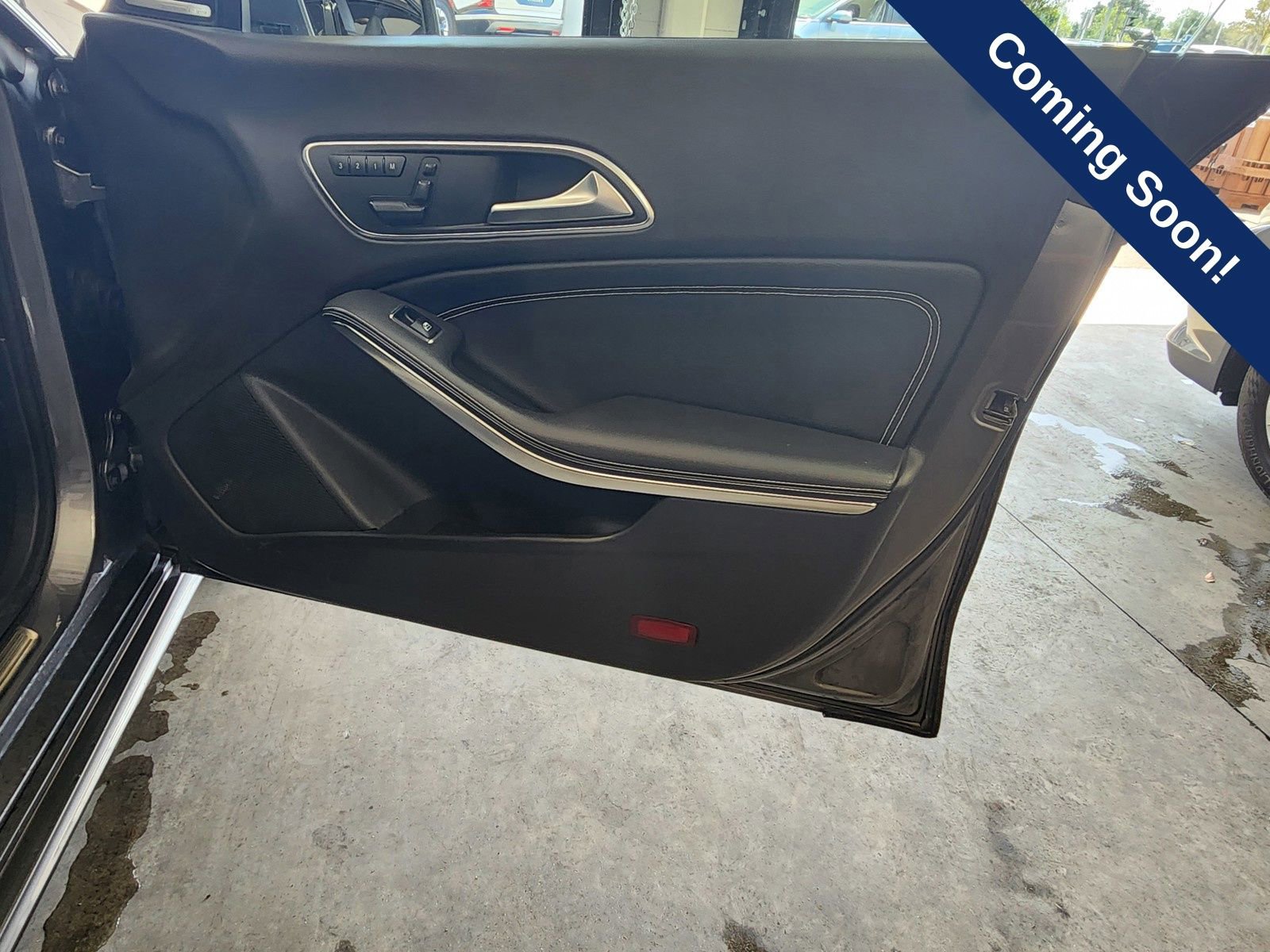 Used 2014 Mercedes-Benz CLA 250 4MATIC image 21