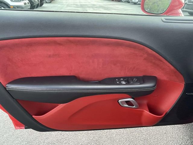 Used 2015 Dodge Challenger SXT w/ Super Sport Group (SS/T) image 14