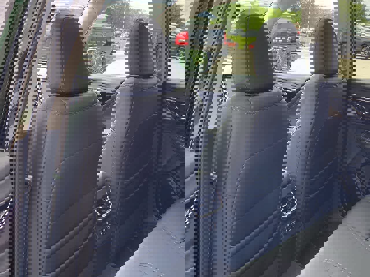 Used 2025 Subaru Outback Limited image 17