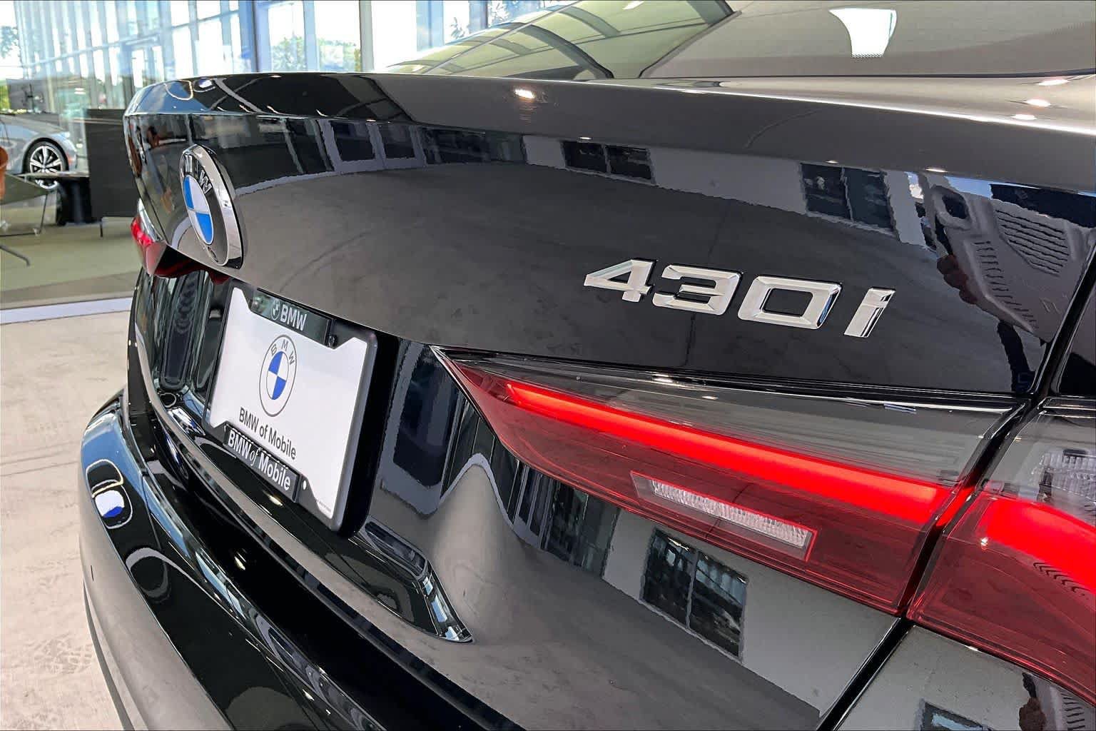 Used 2025 BMW 430i w/ Premium Package RWD image 9