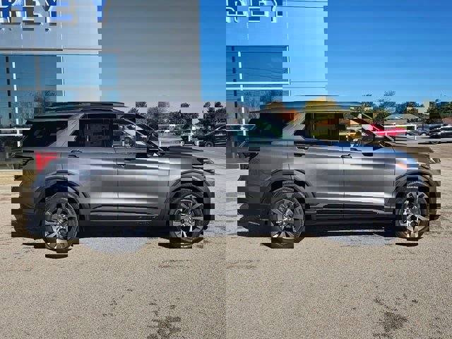 New 2026 Ford Explorer Active w/ Active Comfort Package image 9