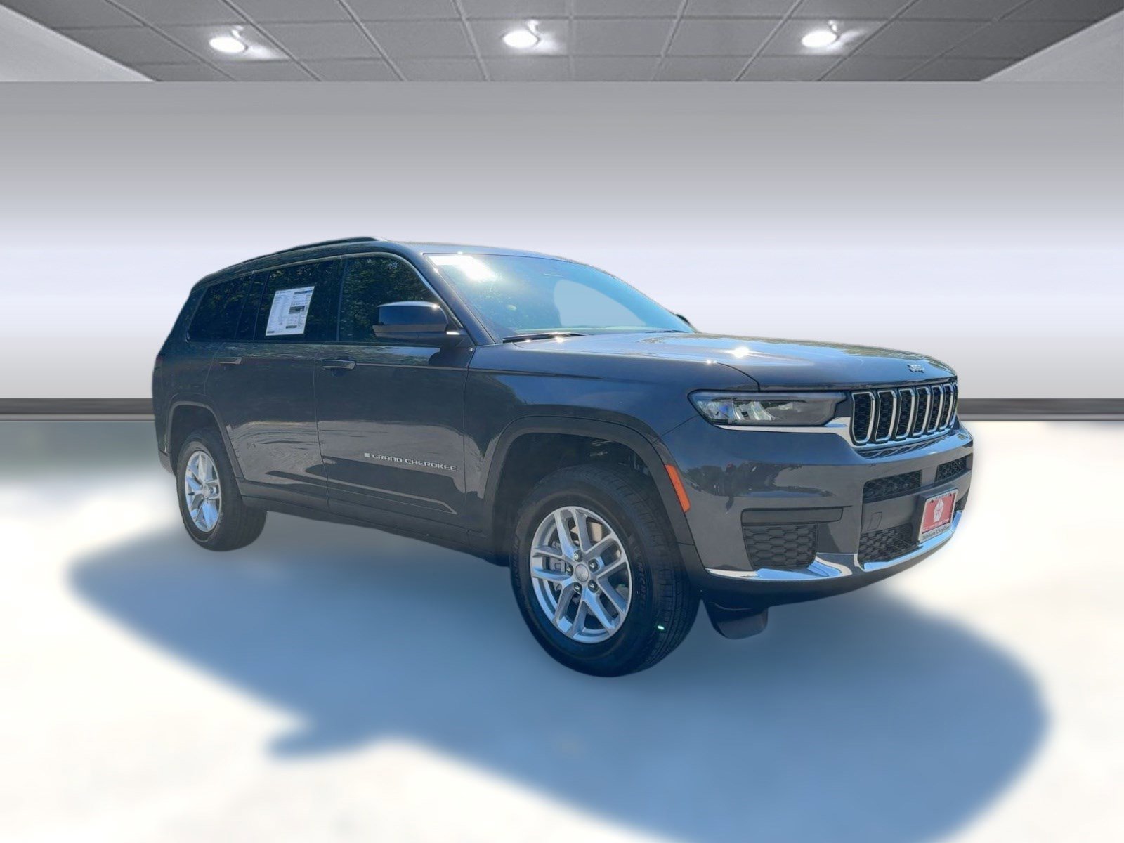 New 2025 Jeep Grand Cherokee L Laredo w/ Luxury Tech Group I image 7