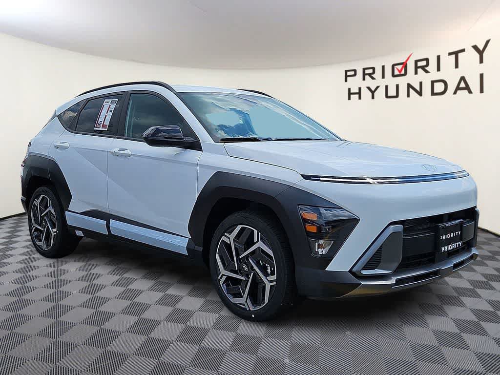 New 2026 Hyundai Kona SEL Premium FWD image 3