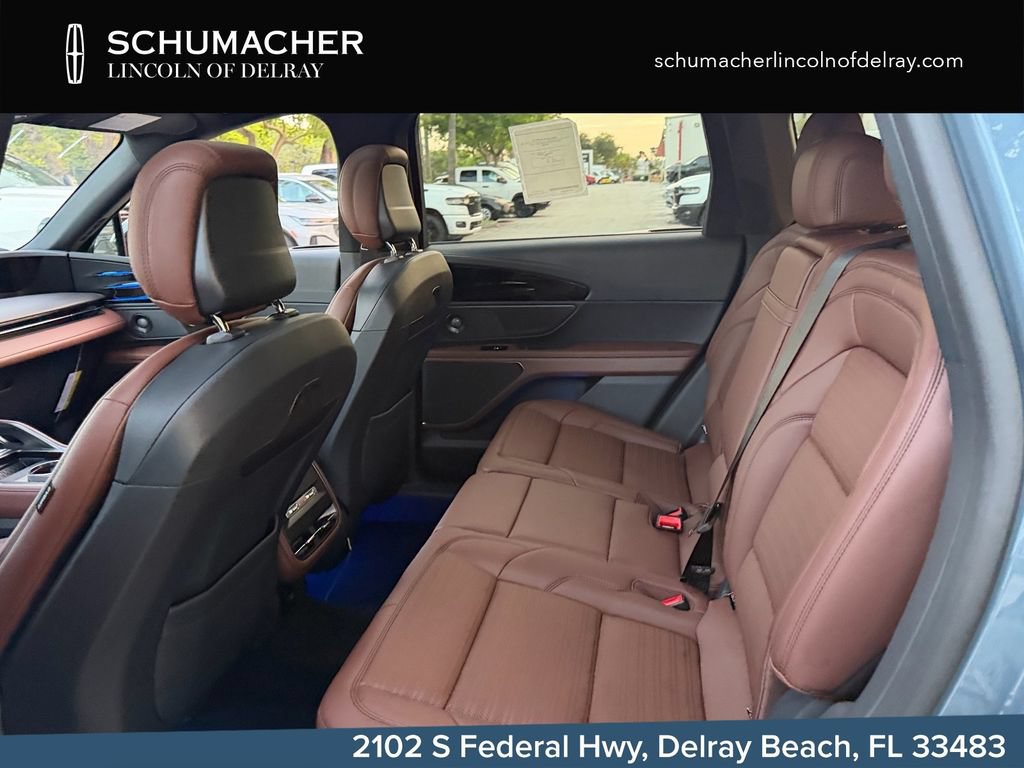 New 2026 Lincoln Nautilus Reserve w/ Jet Appearance Package AWD/4WD image 13