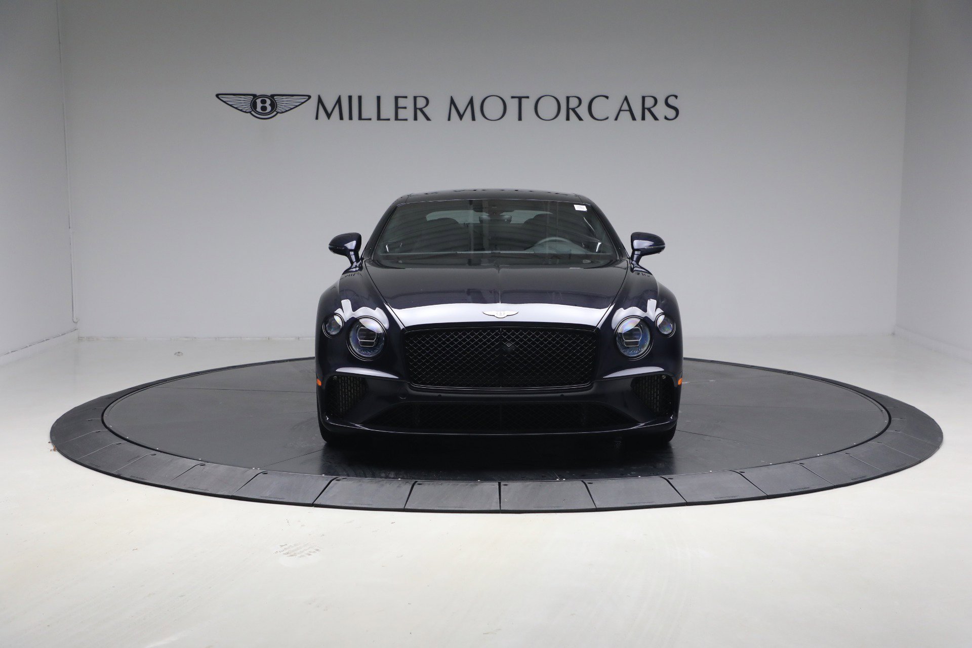 Used 2024 Bentley Continental GT V8 image 11