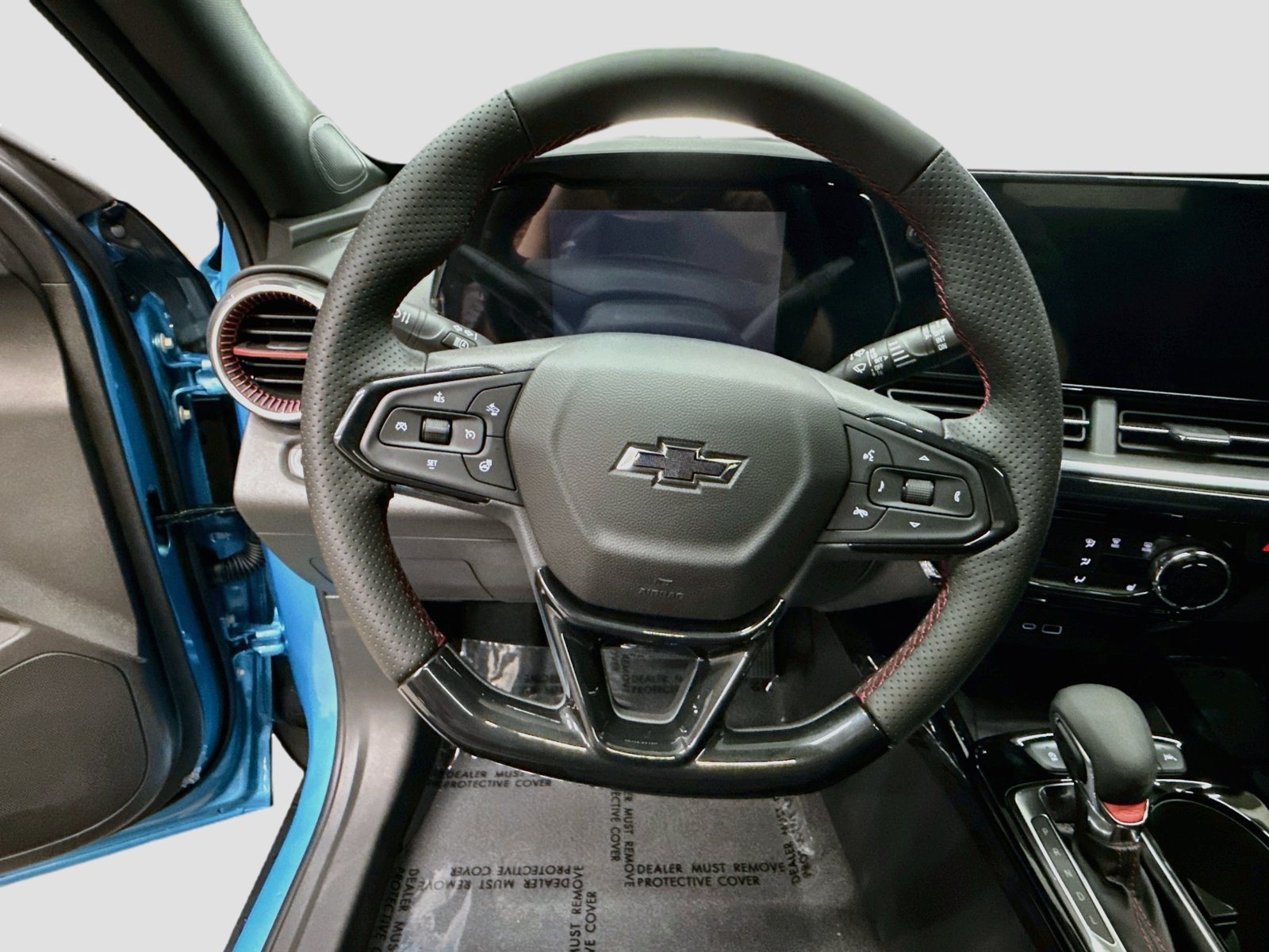 New 2026 Chevrolet Trax RS w/ Sunroof Package FWD image 12