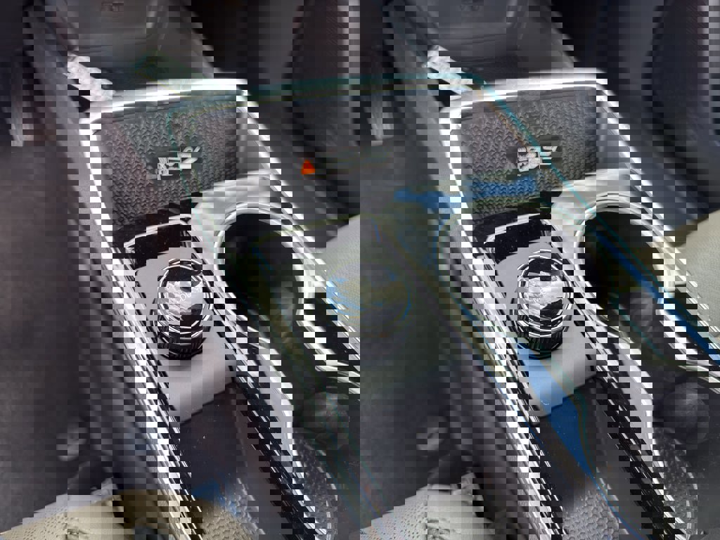 New 2026 Chevrolet Equinox LT w/ Convenience Package II image 15