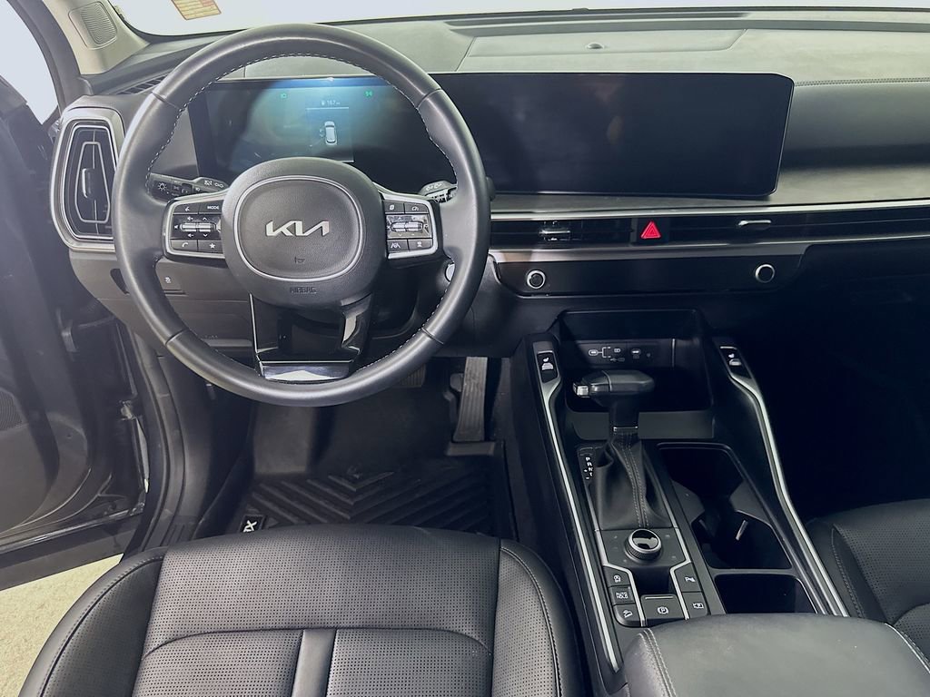 Used 2024 Kia Sorento X-Line EX image 18