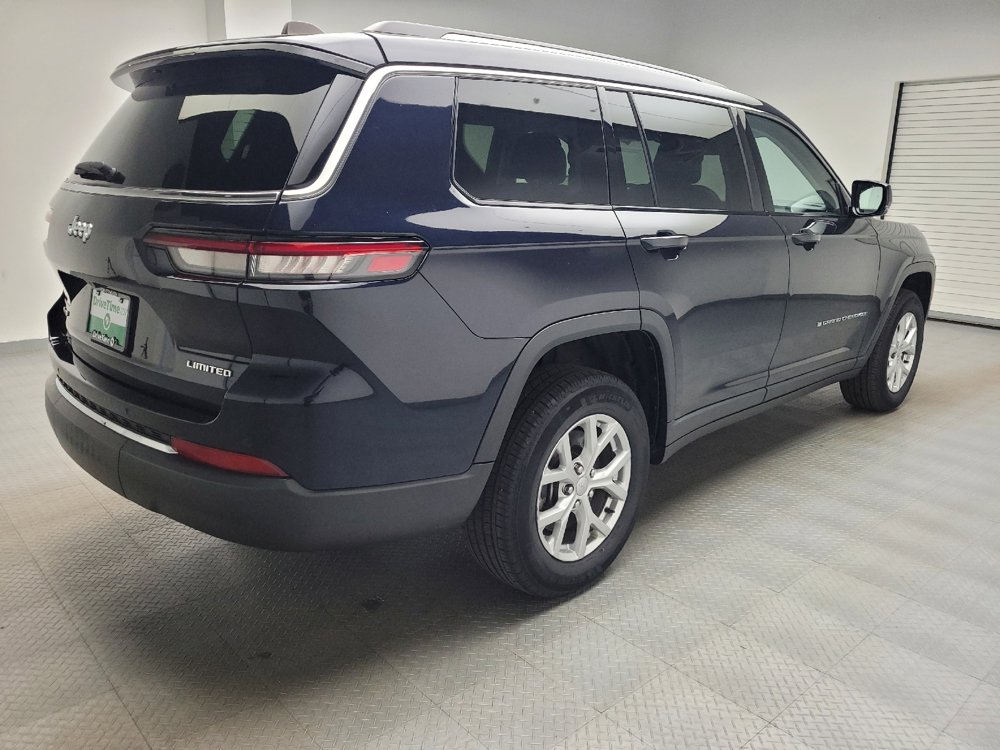 Used 2023 Jeep Grand Cherokee L Limited AWD/4WD image 9