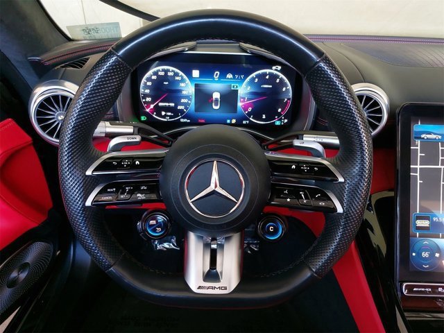 Used 2022 Mercedes-Benz SL 63 AMG 4MATIC w/ Driver Assistance Package image 17