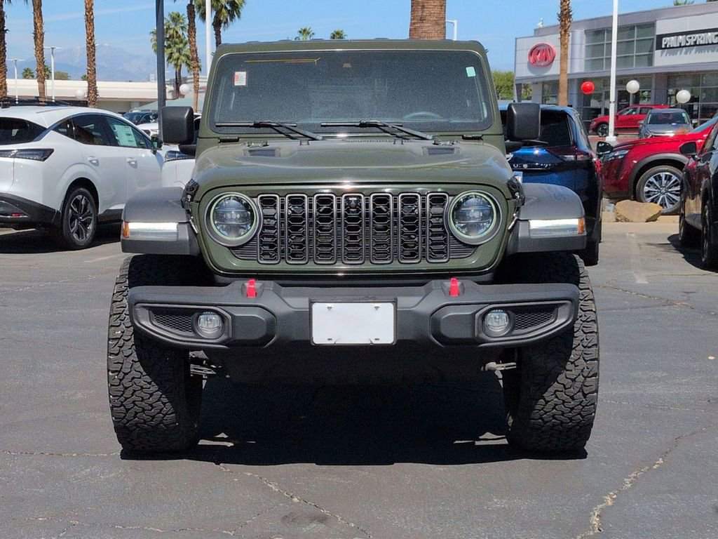 Used 2024 Jeep Wrangler Unlimited Rubicon w/ XTREMEE 35" Tire Package AWD/4WD image 6