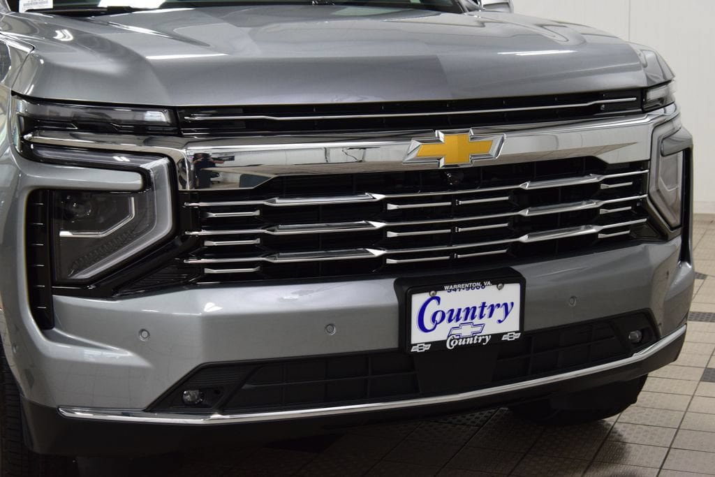 New 2026 Chevrolet Suburban Premier AWD/4WD image 13