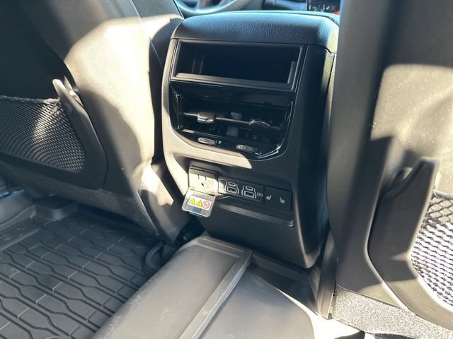 New 2025 Jeep Grand Cherokee Limited AWD/4WD image 18