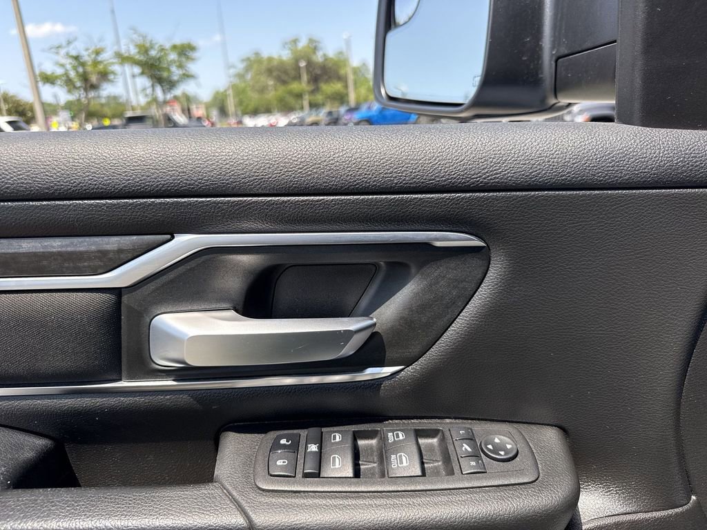 Used 2024 RAM 1500 Big Horn AWD/4WD image 11