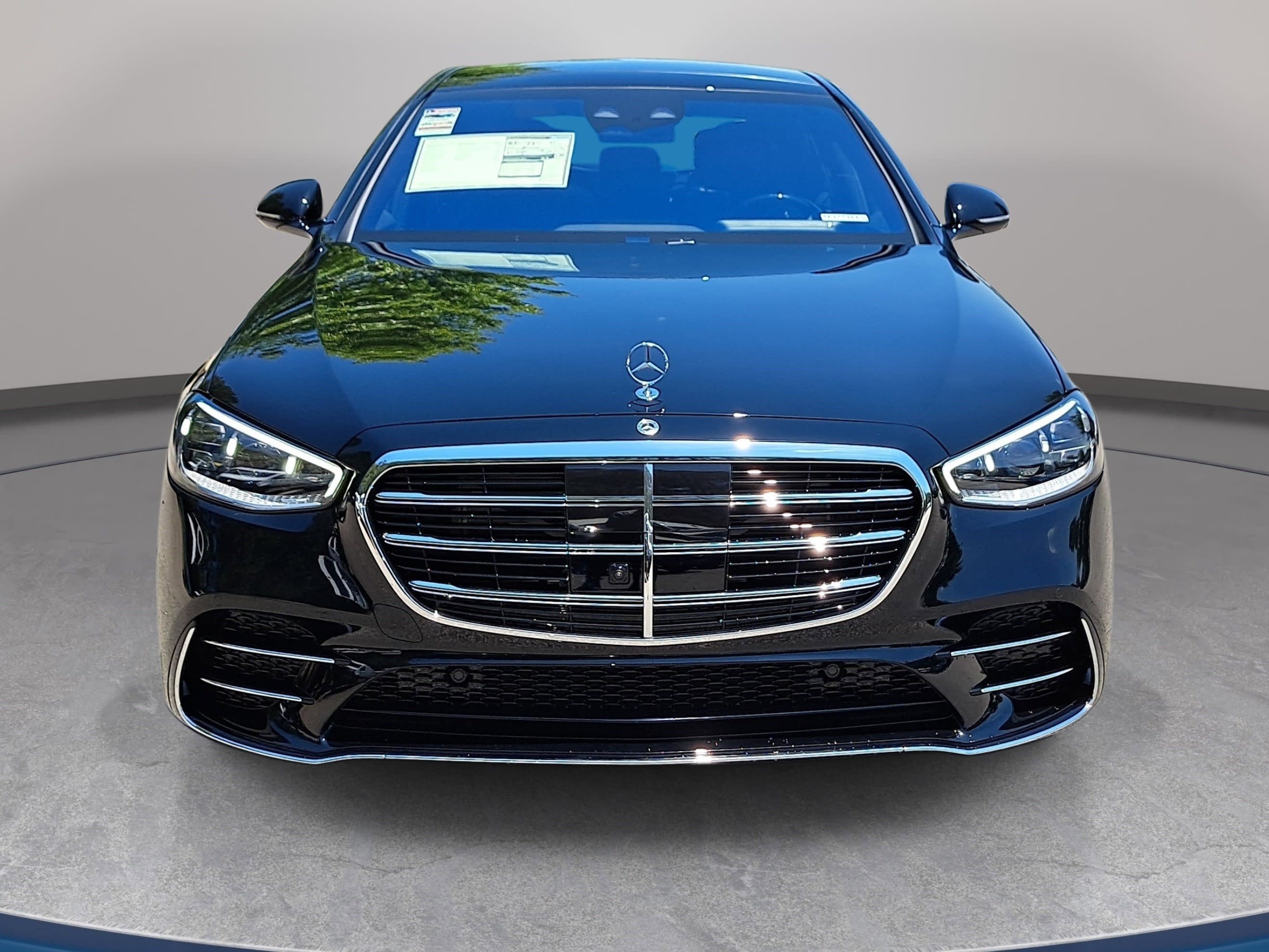 New 2026 Mercedes-Benz S 580e 4MATIC Sedan image 2