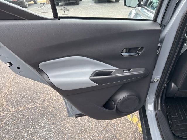 Used 2023 Nissan Kicks SR w/ SR Premium Package image 12