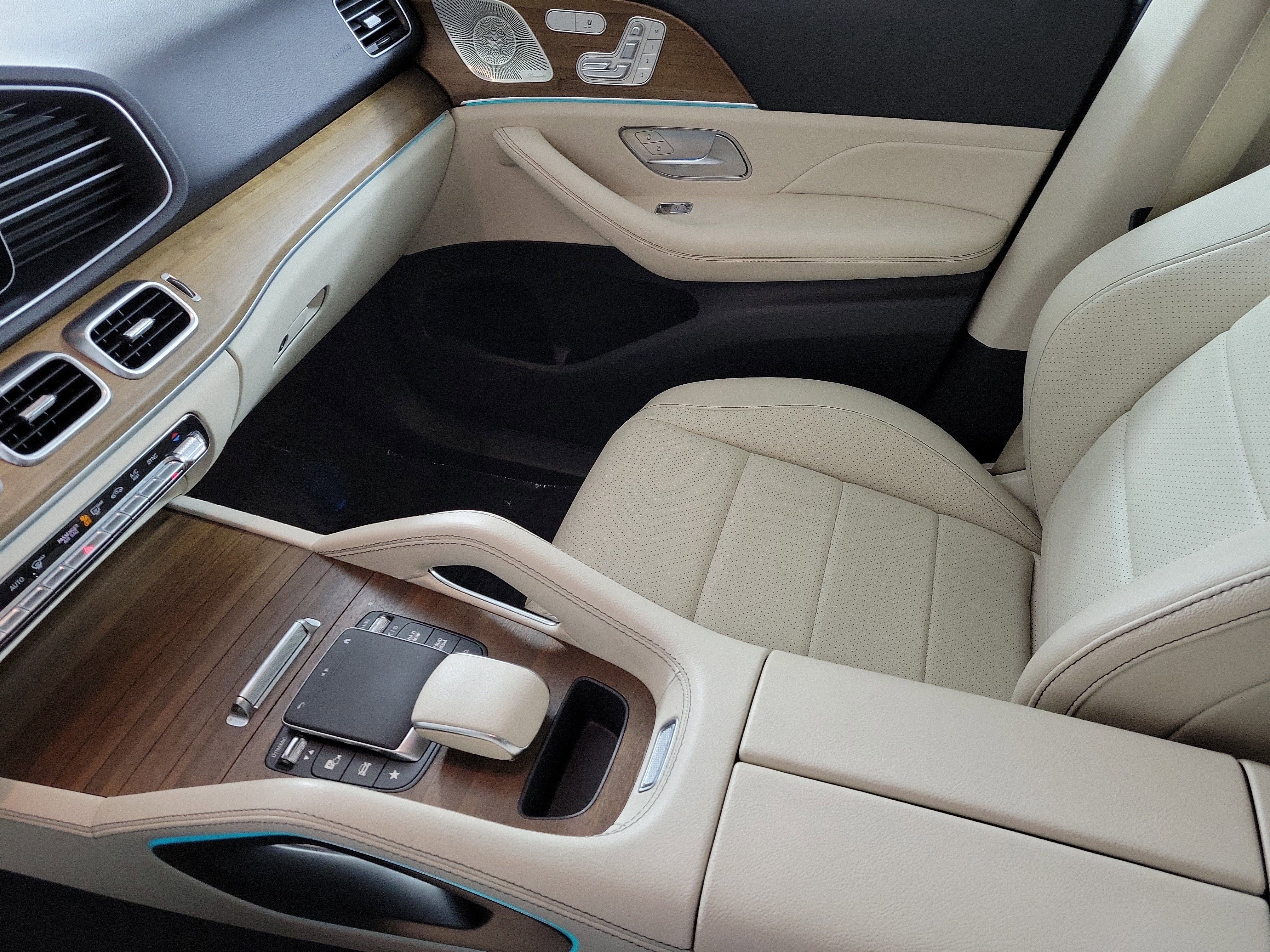 Used 2021 Mercedes-Benz GLE 350 4MATIC image 23