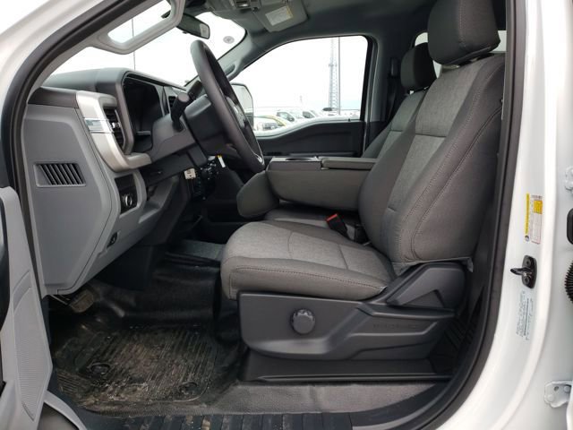 New 2026 Ford F450 XL w/ 360-Degree Camera Package image 16