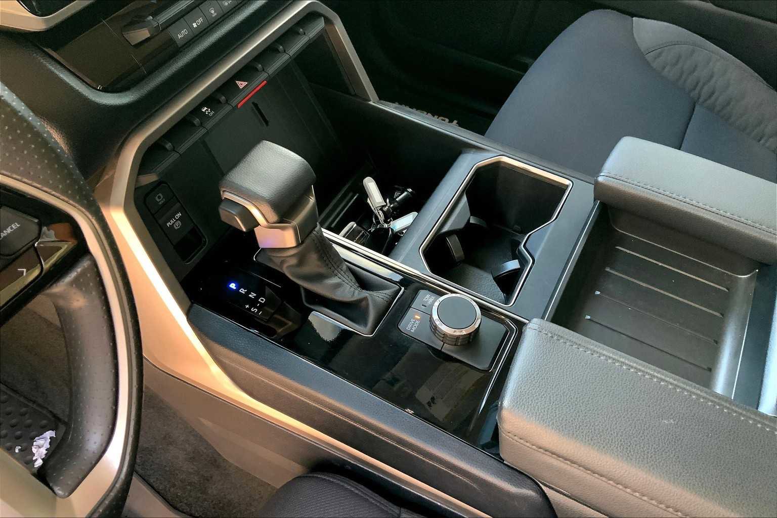 Used 2024 Toyota Tundra SR5 image 14