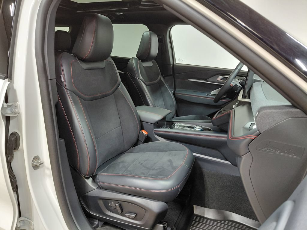 Certified 2025 Ford Explorer ST w/ Sun And Sound Package AWD/4WD image 30