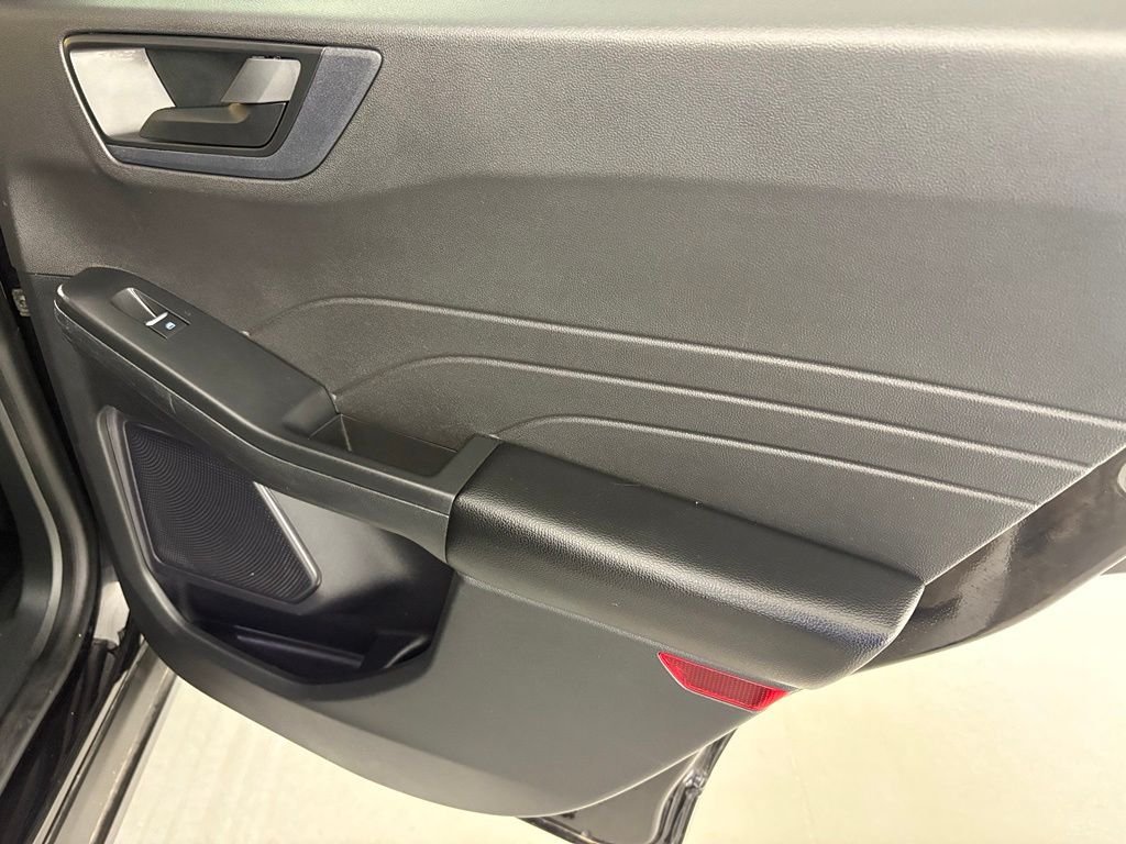 Used 2024 Ford Escape Active FWD image 39