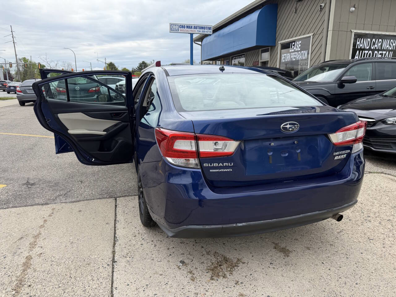 Used 2017 Subaru Impreza 2.0i AWD/4WD image 8
