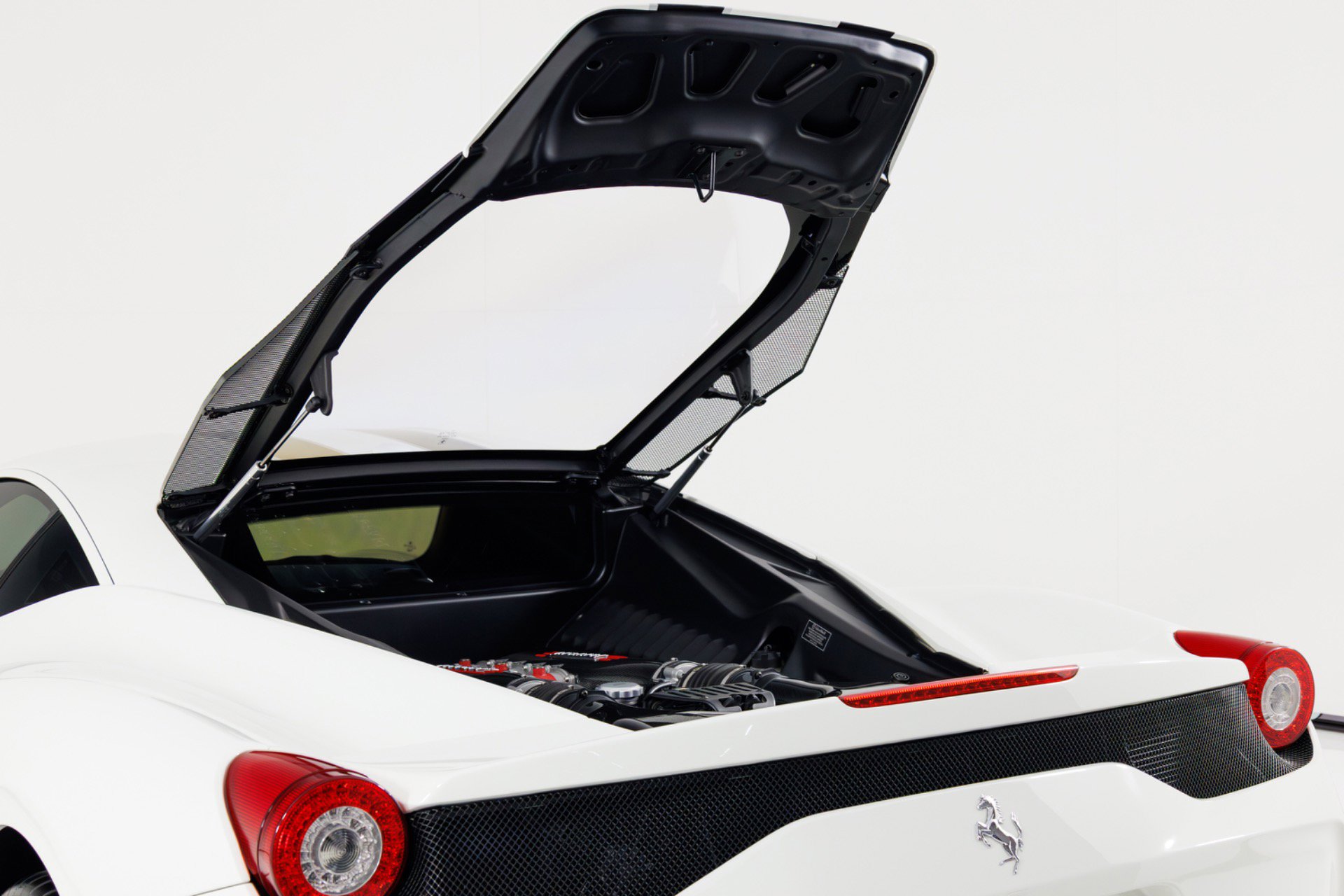 Used 2014 Ferrari 458 Speciale Coupe image 52