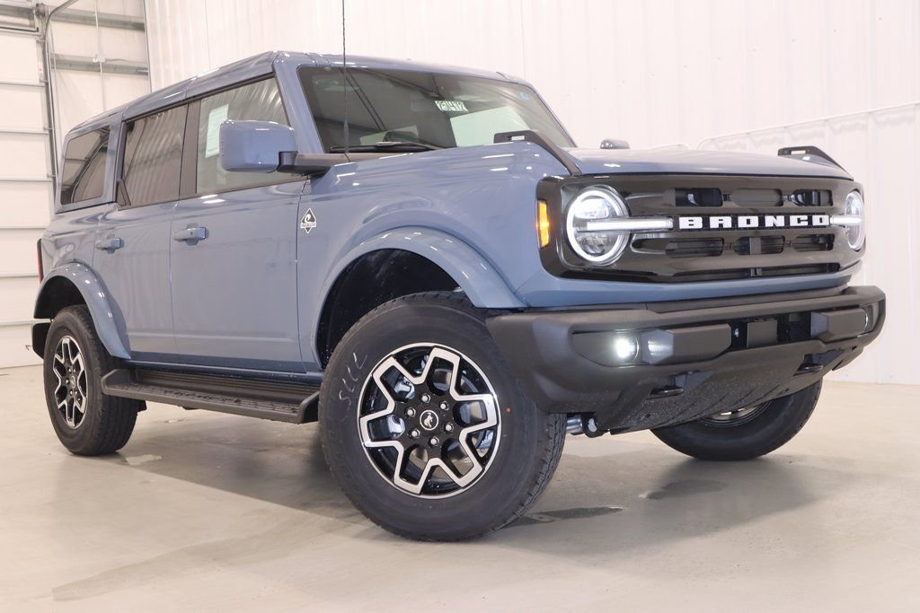 New 2025 Ford Bronco Outer Banks image 27