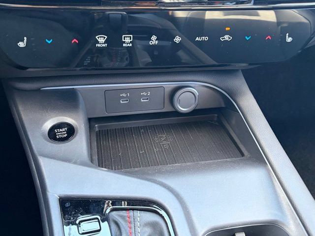 New 2026 Nissan Sentra SR w/ SR Premium Package FWD image 23