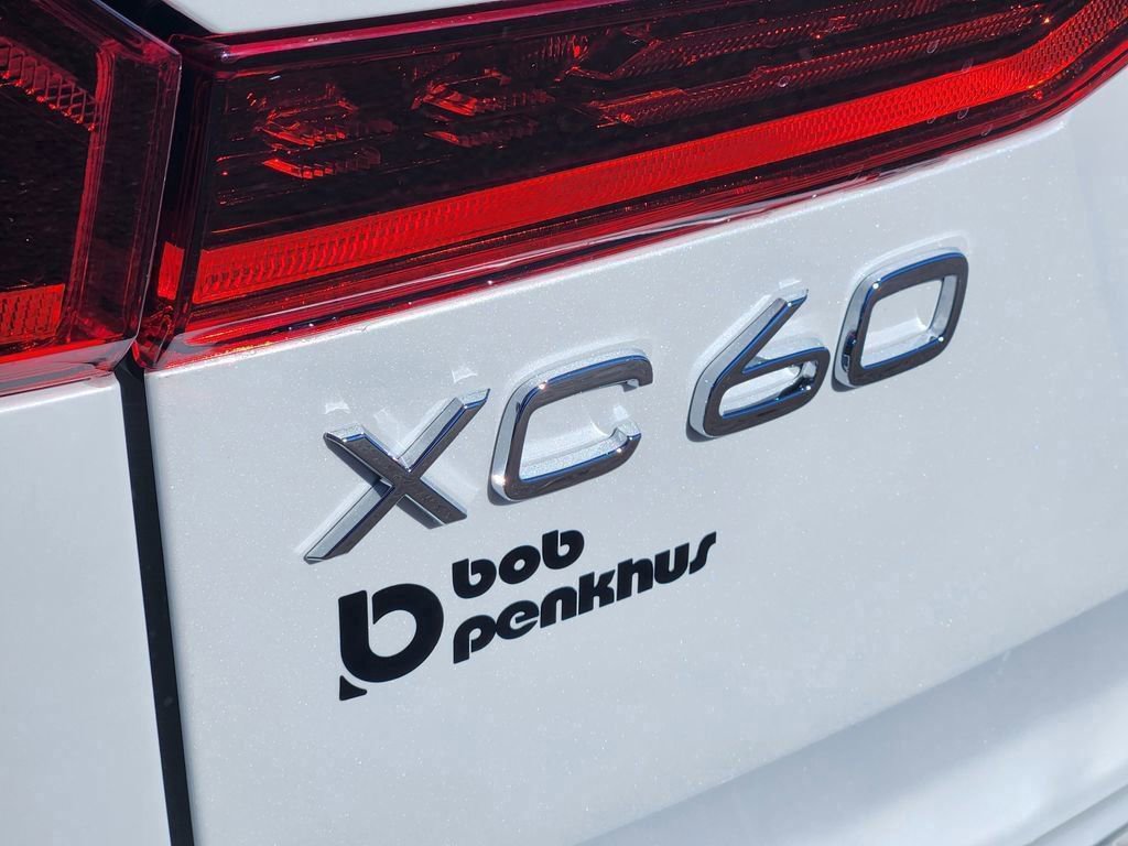 New 2026 Volvo XC60 B5 Ultra w/ Climate Package PRO image 30