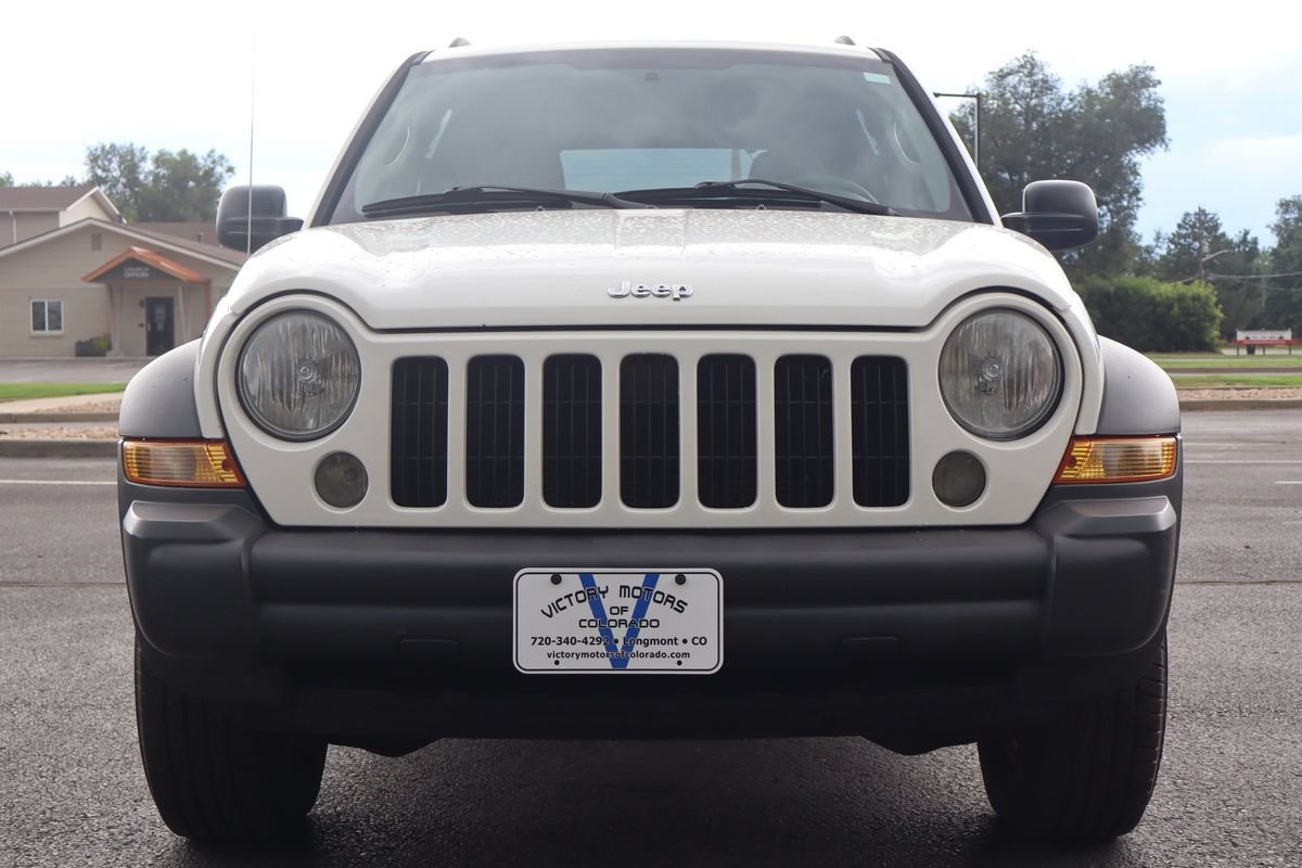 Used 2006 Jeep Liberty Sport AWD/4WD image 13