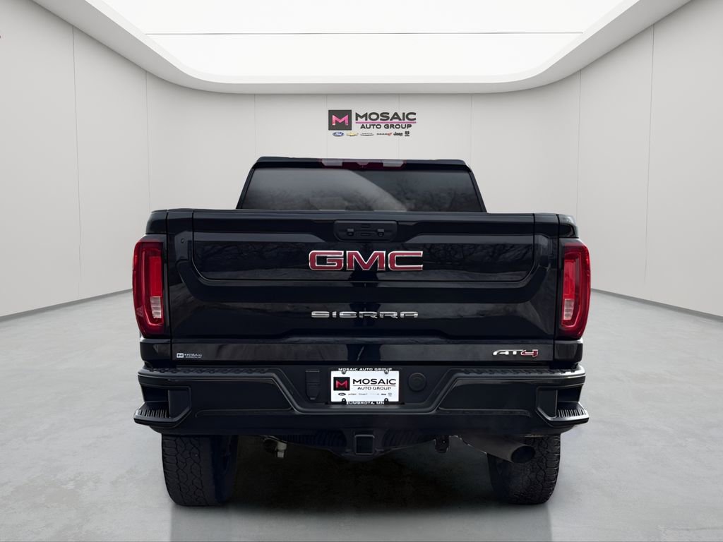 Used 2023 GMC Sierra 3500 AT4 w/ Gooseneck/5TH Wheel Package image 4