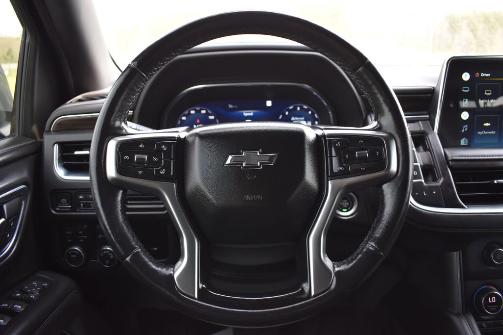 Used 2022 Chevrolet Tahoe Z71 w/ Luxury Package image 20