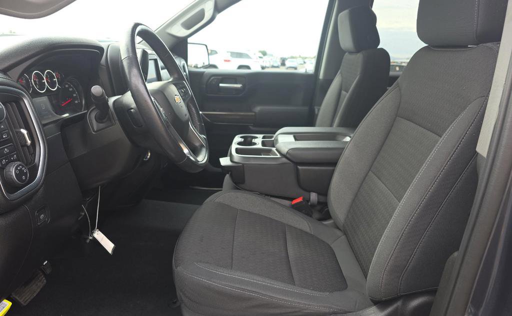 Used 2021 Chevrolet Silverado 1500 LT image 6
