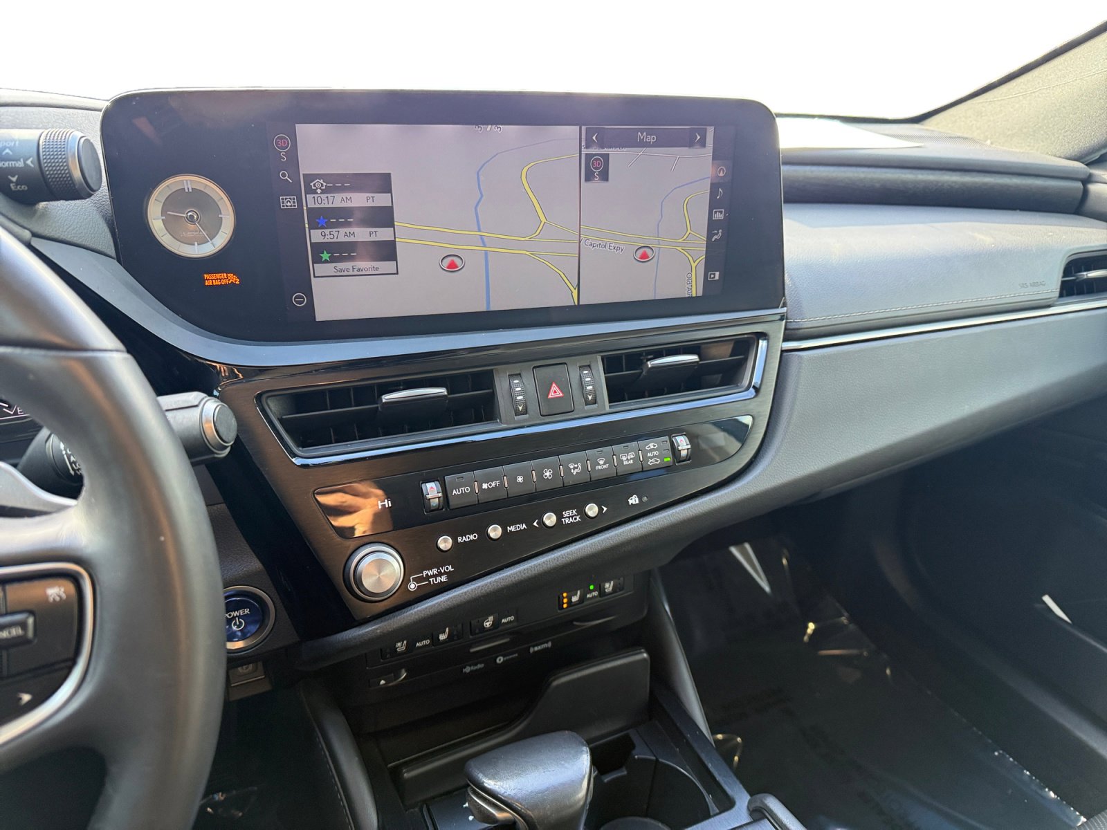 Used 2022 Lexus ES 300h w/ Premium Package image 12