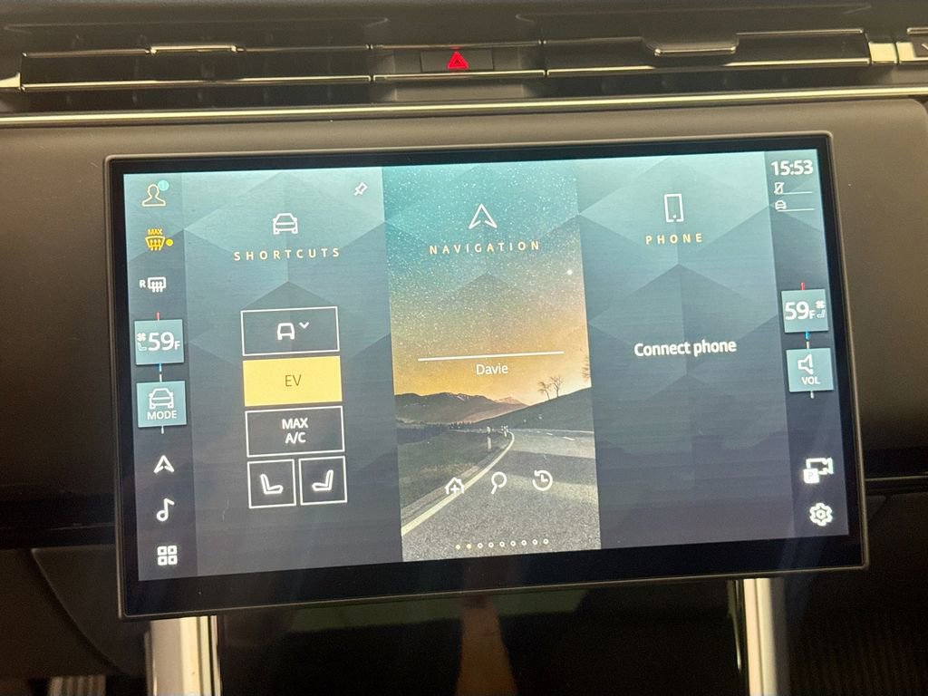 New 2026 Land Rover Range Rover SE image 15