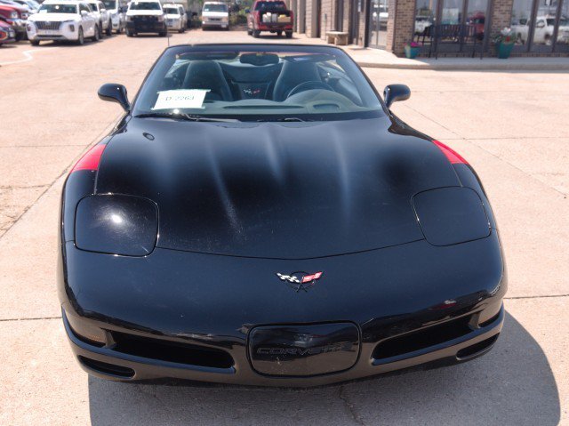 Used 2002 Chevrolet Corvette Convertible w/ Preferred Equipment Group2 RWD image 16