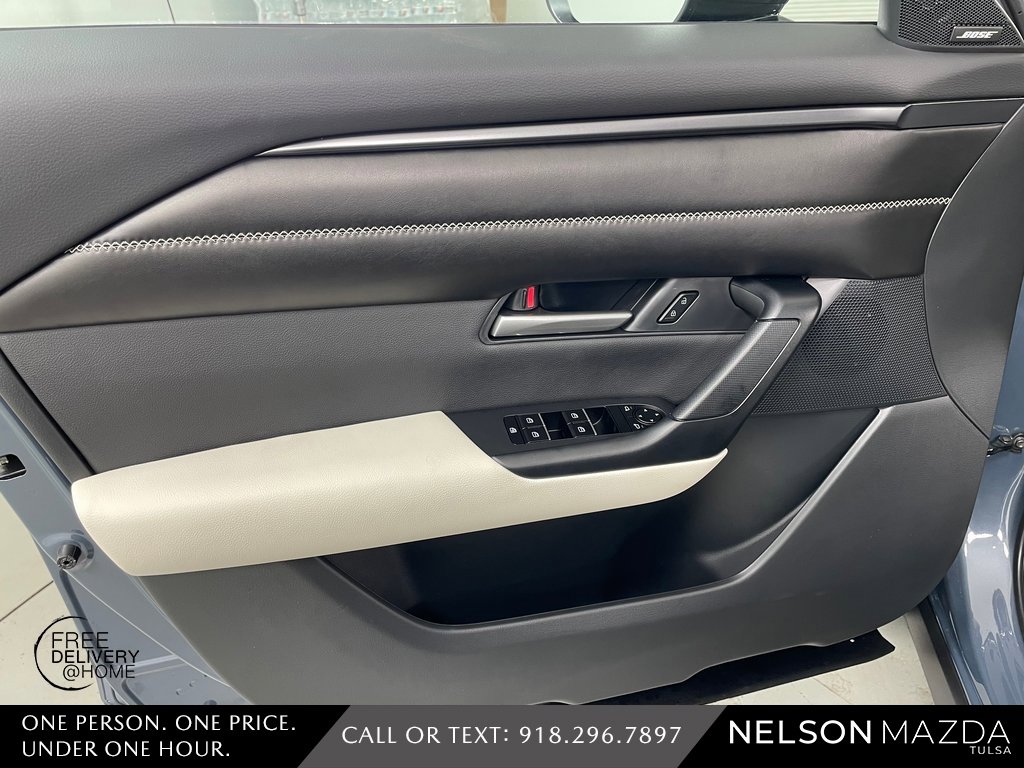 New 2026 MAZDA CX-50 AWD 2.5 S w/ Cargo Package image 17