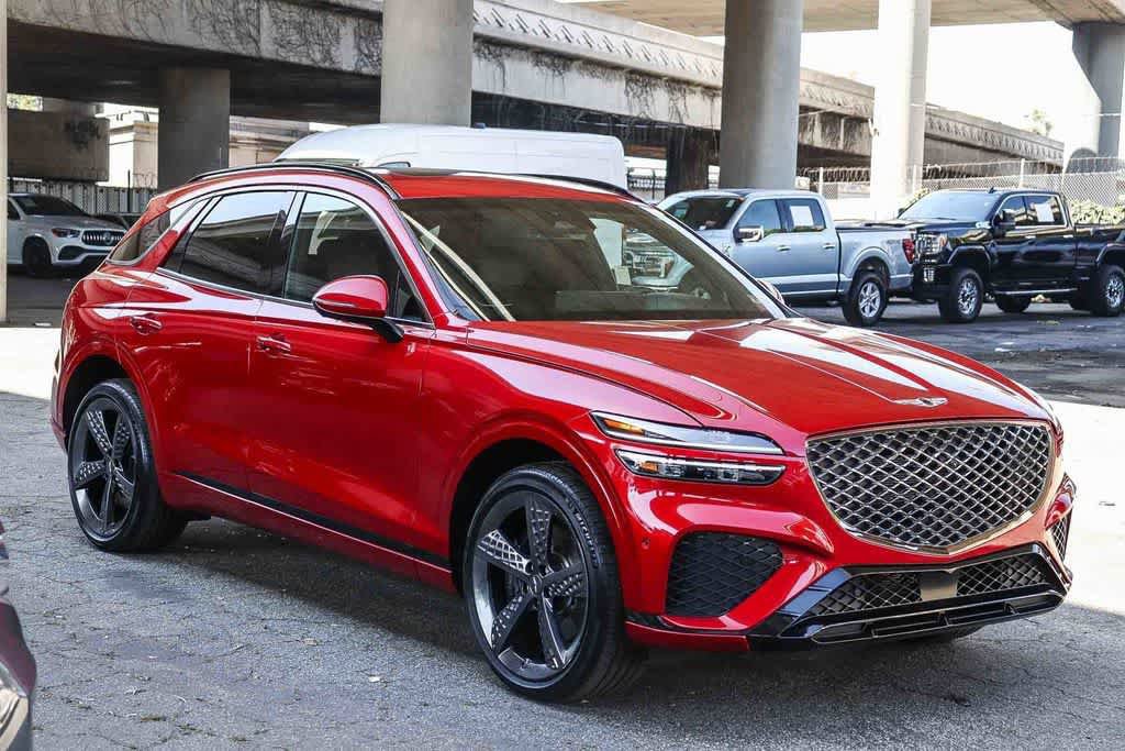 Used 2024 Genesis GV70 2.5T w/ Sport Prestige Package AWD/4WD image 3