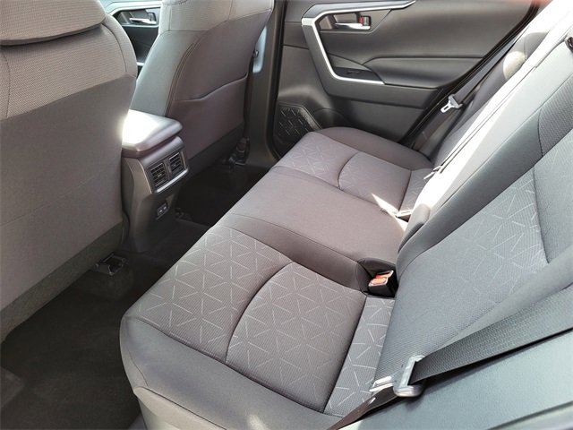 Used 2025 Toyota RAV4 XLE image 34